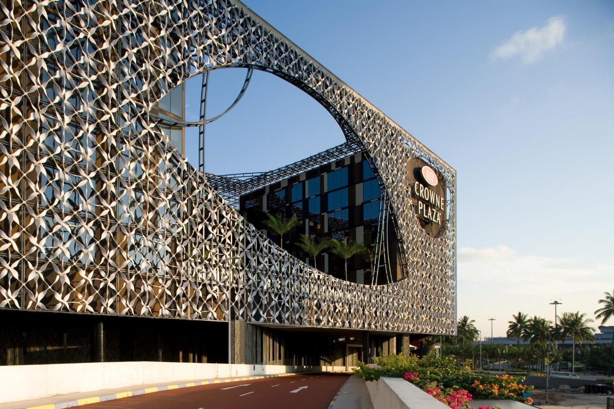 Crowne Plaza Changi Airport By Ihg 5* Singapura