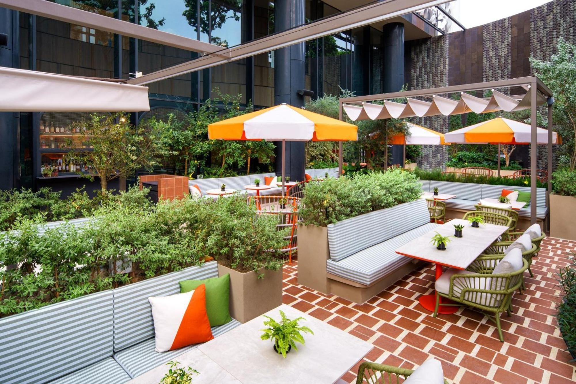 Crowne Plaza Changi Airport By Ihg 5* Singapura