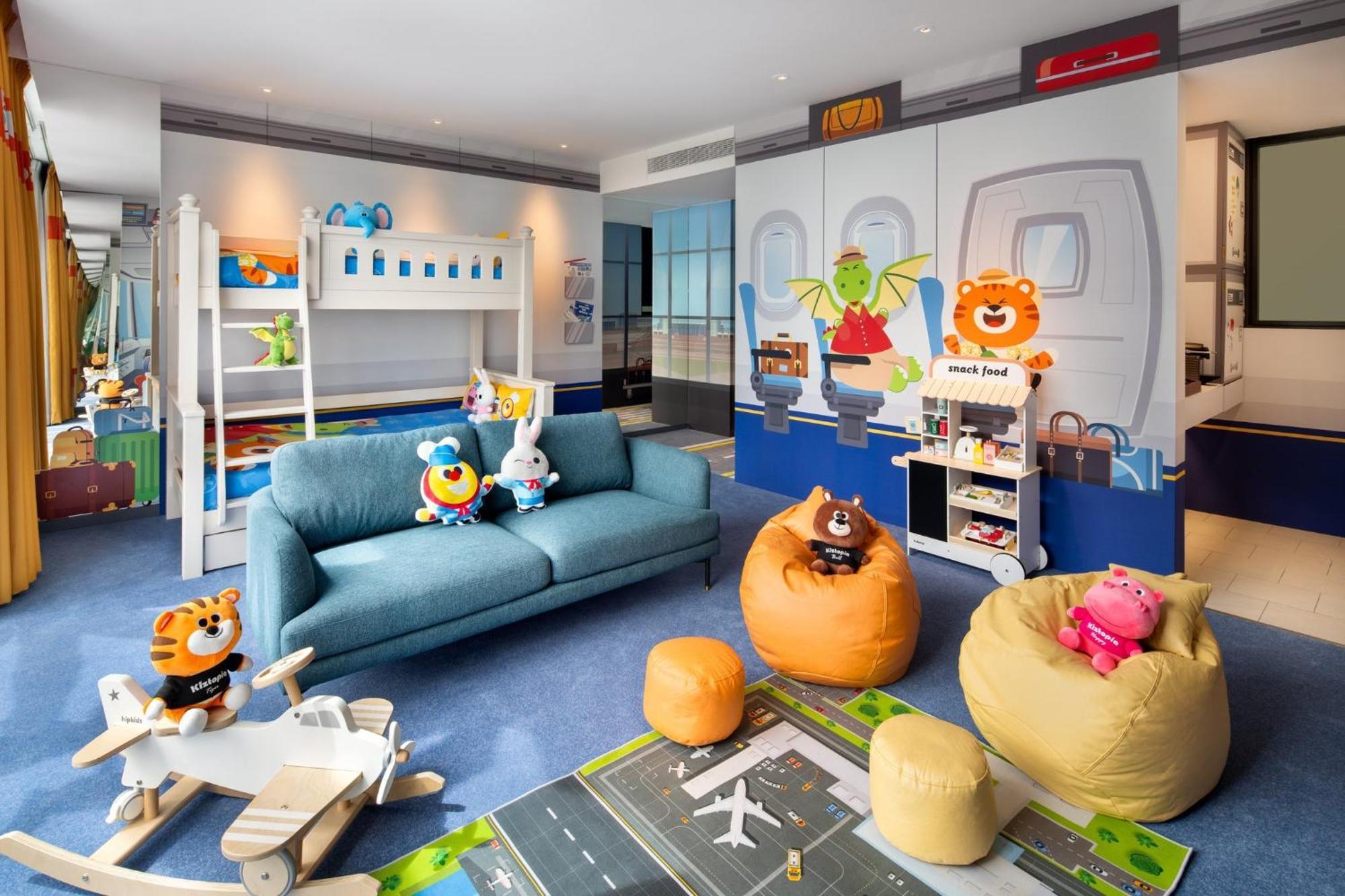 Crowne Plaza Changi Airport By Ihg 5*